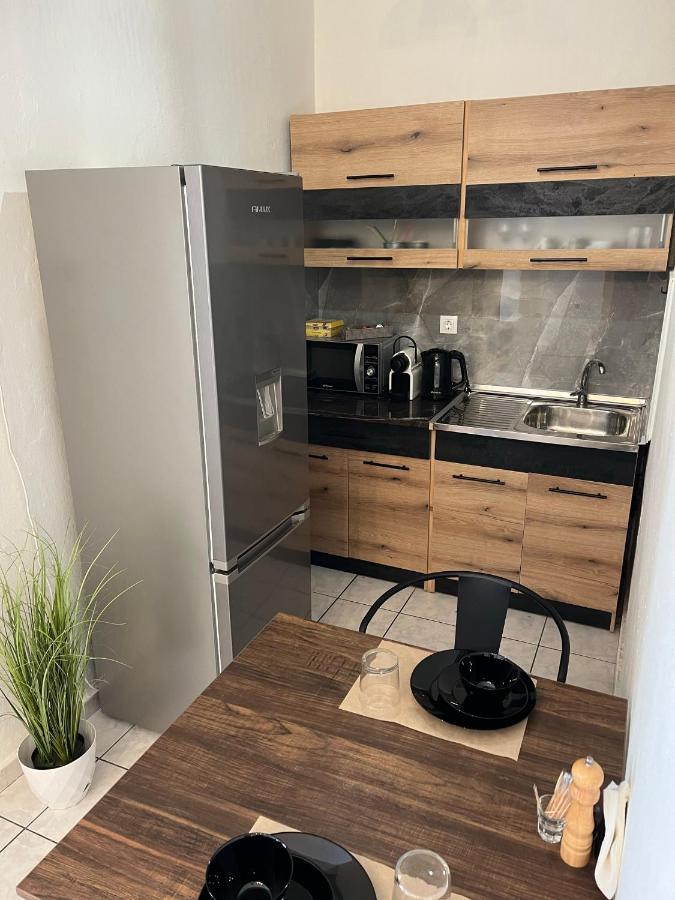 Charcoal Thirteen Apartment Kavála Kültér fotó
